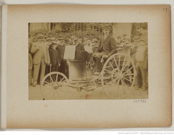 photo 19 n°61 Mr R de Montais pétrole et vapeur 2 places