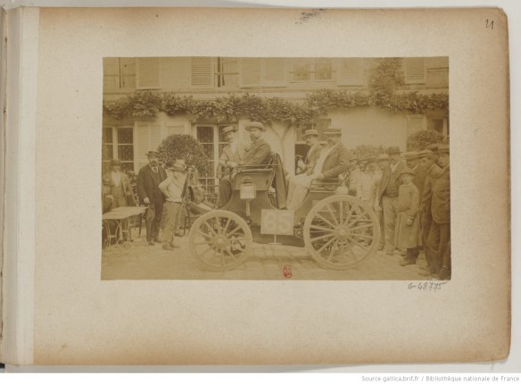 photo 21 n°65 Les fils de Peugeot frères pétrole 4 places